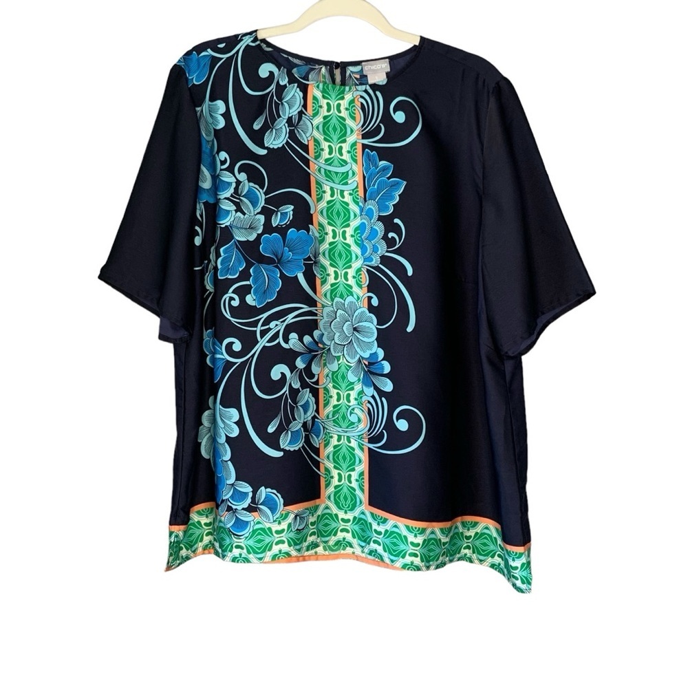 Chico’s Navy Hawaiian Short Sleeve Sateen Blouse. Size (3)L